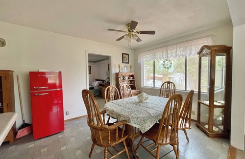 Naches Cabin | Cabin By River off the grid.