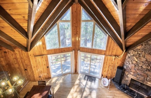 Lake Arrowhead House | Cabin in a culdesac with lots of PARKING