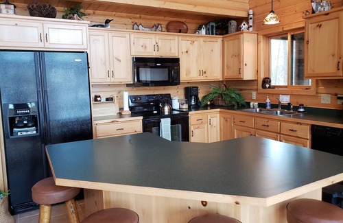 Stone Lake Cabin | Cabin on Ham Lake with canoe, Kayaks, and Paddle-boards