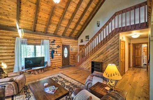 Kalifornsky House | Cabin on Kenai Peninsula Family and Group Friendly!
