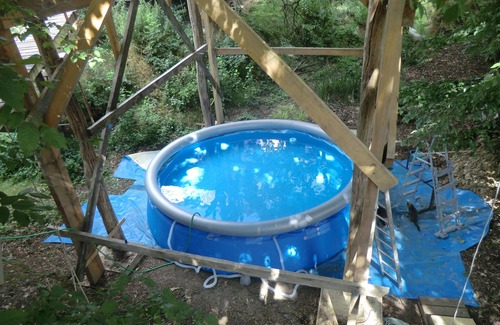 Fontenoy Cabin | Cabin perched in the trees with jacuzzi and swimming pool