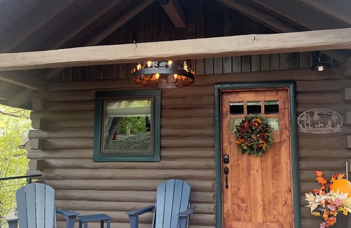 Glenwood Springs Cabin | Cabin River Front