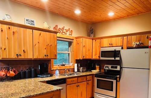 Sparta Cabin | Cabin - Sparta, NC at Bear Creek - "Alegria"