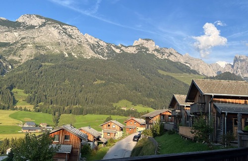 Annaberg-Lungoetz House | Cabin with great location and view of the Bischofsmütze Mountain