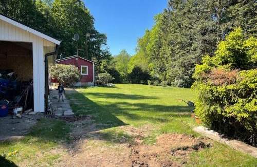 Munka-Ljungby House | Cabin within walking distance of Västersjön