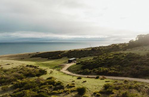 Willoughby Hotel | CABN Kangaroo Island