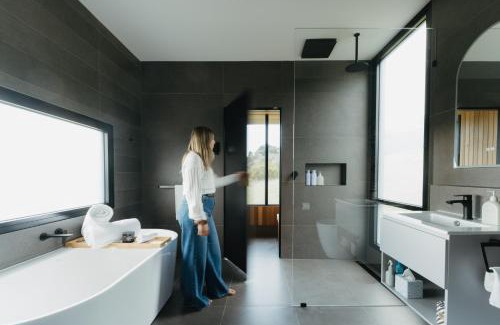 Willoughby Hotel | CABN Kangaroo Island