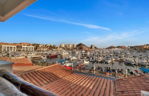 Centro Apartment | Cabo Marina, Plaza Bonita, New, Central
