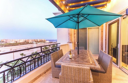 Los Cabos Condo | CABO PENTHOUSE CONDO - Rooftop deck with Private Jacuzzi at Puerta Cabos Village