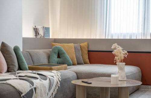 Gemmayzeh Apartment | Cactus 1 BR apartment in Gemmayze