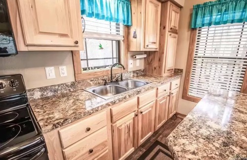 Jefferson House | Caddo Lake Retreat & Boat Ramp