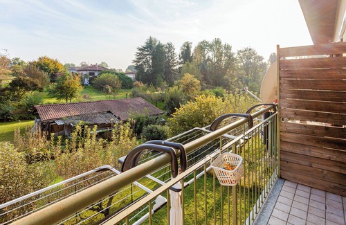 Osmate Apartment | Cadrezzate With Osmate (VA)