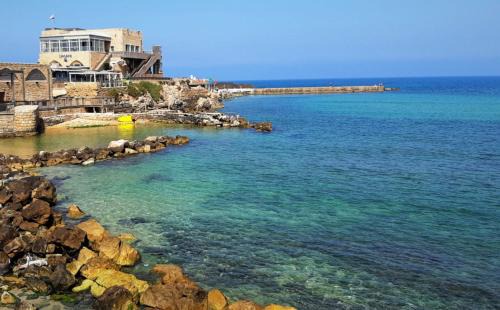 Caesarea Apartment | Caesarea :In the front of the sea