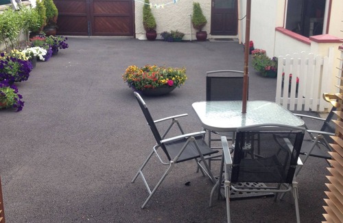 Cahirciveen House | Cahirciveen Marina, Ring Of Kerry, 2bed/2bath House