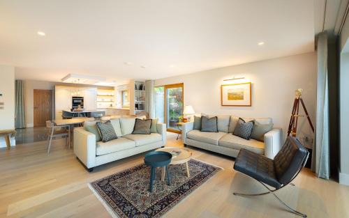 Ambleside House | Cairn How