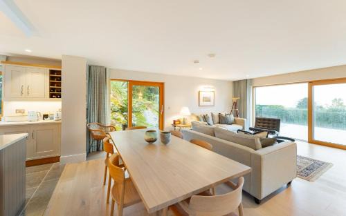 Ambleside House | Cairn How