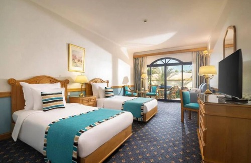 Wadi El Natrun Resort | Cairo Family Escape: Resort Bliss w/Ancient Wonders & Modern Comforts l 4 Rooms