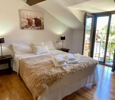 Puigcerda Apartment | CAL QUEROL 2 - àtic en el centre