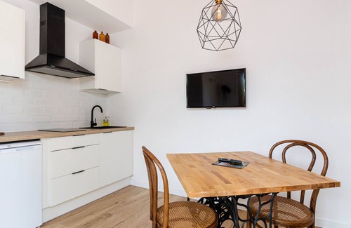 Costitx Ski Chalet | Cal Tio 4 YourHouse, lovely apartment in a farmhouse with shared pool