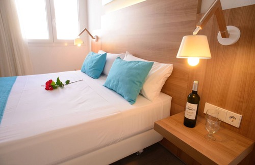 Cala Llenya Hotel | Cala Llenya Resort Ibiza - Hotel