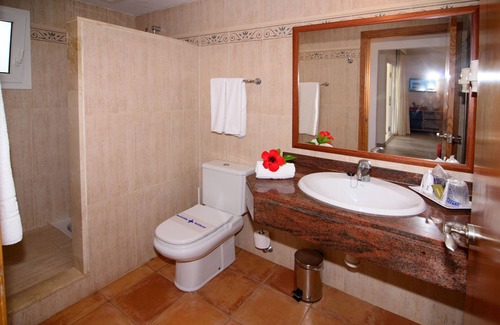 Cala Llenya Hotel | Cala Llenya Resort Ibiza - Hotel