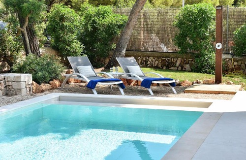 Cala Serena Villa | Cala Serena Villa Sleeps 8 Pool Air Con WiFi