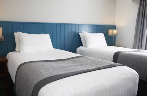 Levenmouth Hotel | Caledonian Hotel