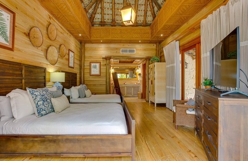 Punta Cana Villa | Caleton 1, Punta Cana by Personal Villas - Feel the Warmth of Tropical Climate
