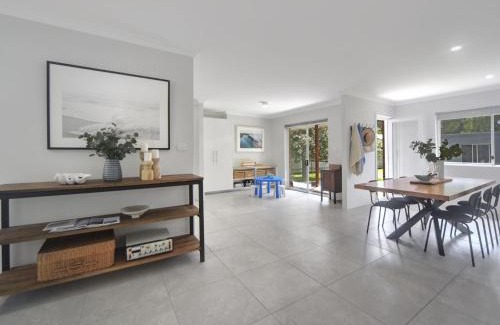 Callala Bay House | Callala Bay & Beach House - Pet Friendly with Fireplace
