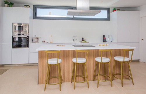 Castillo de Sabinillas Villa | Calle del Rubi No 28