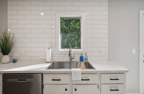 Green Lake House | Calm, Cozy Duplex Excellent For Everlasting Memories With The Family!