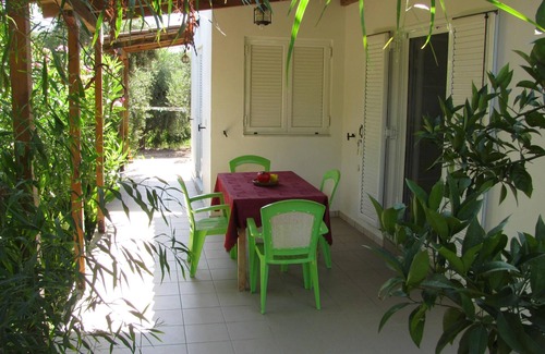 Kakovatos House | Calm located, amid an olive grove, close to the beach, wifi | holiday house Ilia