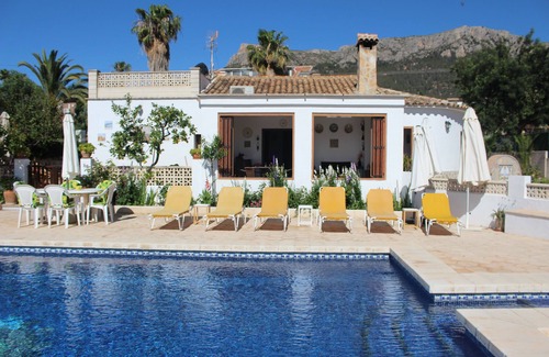 Calpe Villa | Calpe: LA CASETA, a place to enjoy and relax yourself