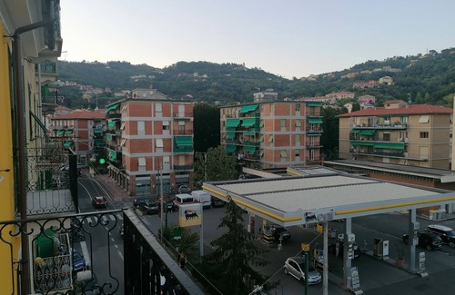 La Spezia Apartment | Calypso Holiday Home, cozy apartment in Station area for 5 Terre