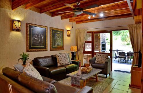 Hazyview Resort | Cambalala - Luxury Units - in Kruger Park Lodge - Serviced Daily, Free Wi-Fi