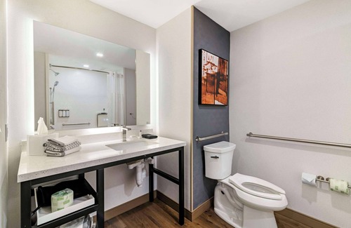 North Conway Hotel | Cambria Hotel North Conway