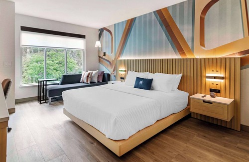 North Conway Hotel | Cambria Hotel North Conway