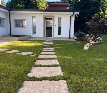 Vimercate Apartment | CAMELIA GUEST HOUSE Vimercate