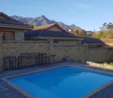 George Apartment | Camello