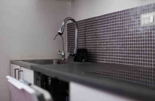 Reggio Calabria Bed & Breakfast | Camera con bagno in centro città