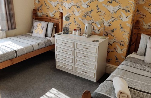 Flamborough House | Cameron Court B&B