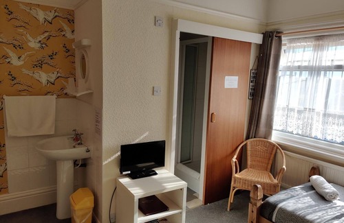 Flamborough House | Cameron Court B&B