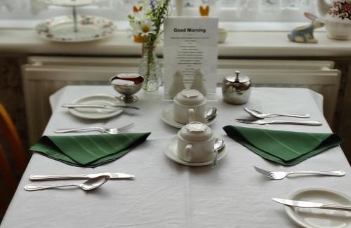 Flamborough Bed & Breakfast | Cameron court B&B