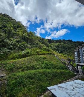 Brinchang Apartment | CAMERON HIGHLAND BRINCHANG KEA FARM Homestay By Dcozy 6-7pax