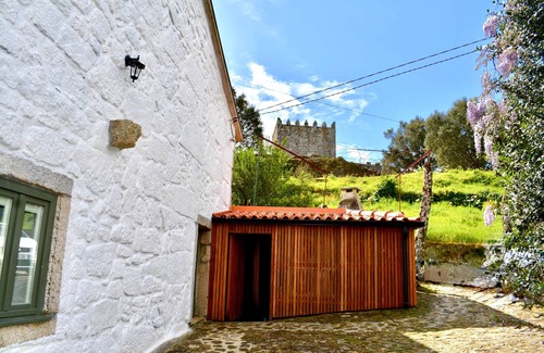 Lindoso House | Caminho Gerês | Heritage Eco-Cottage - jacuzzi