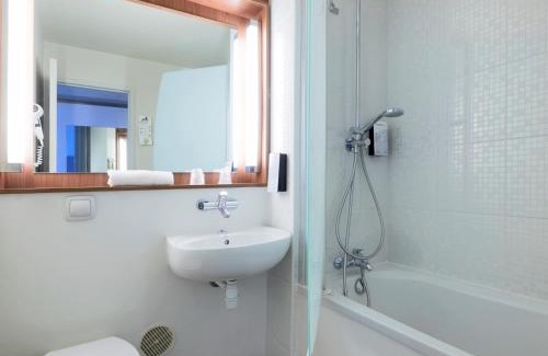 Bayonne Hotel | Campanile Bayonne