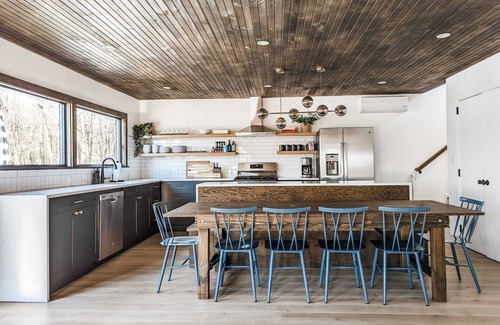 Palenville House | Campfire Lodge - Luxury Cabin, Kid Friendly