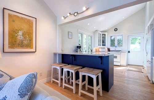 Central Huron Cottage | Campfires & Crisp Air: Sunny Pines