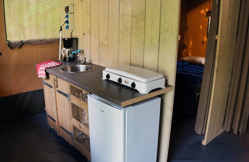 Januv Dul Ski Chalet | Camping 2000 - Safaritent Medium