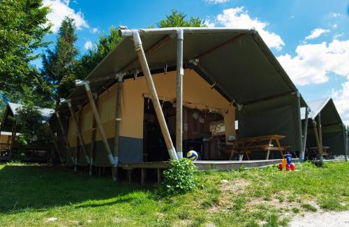 Januv Dul Ski Chalet | Camping 2000 - Sahara tent XXL